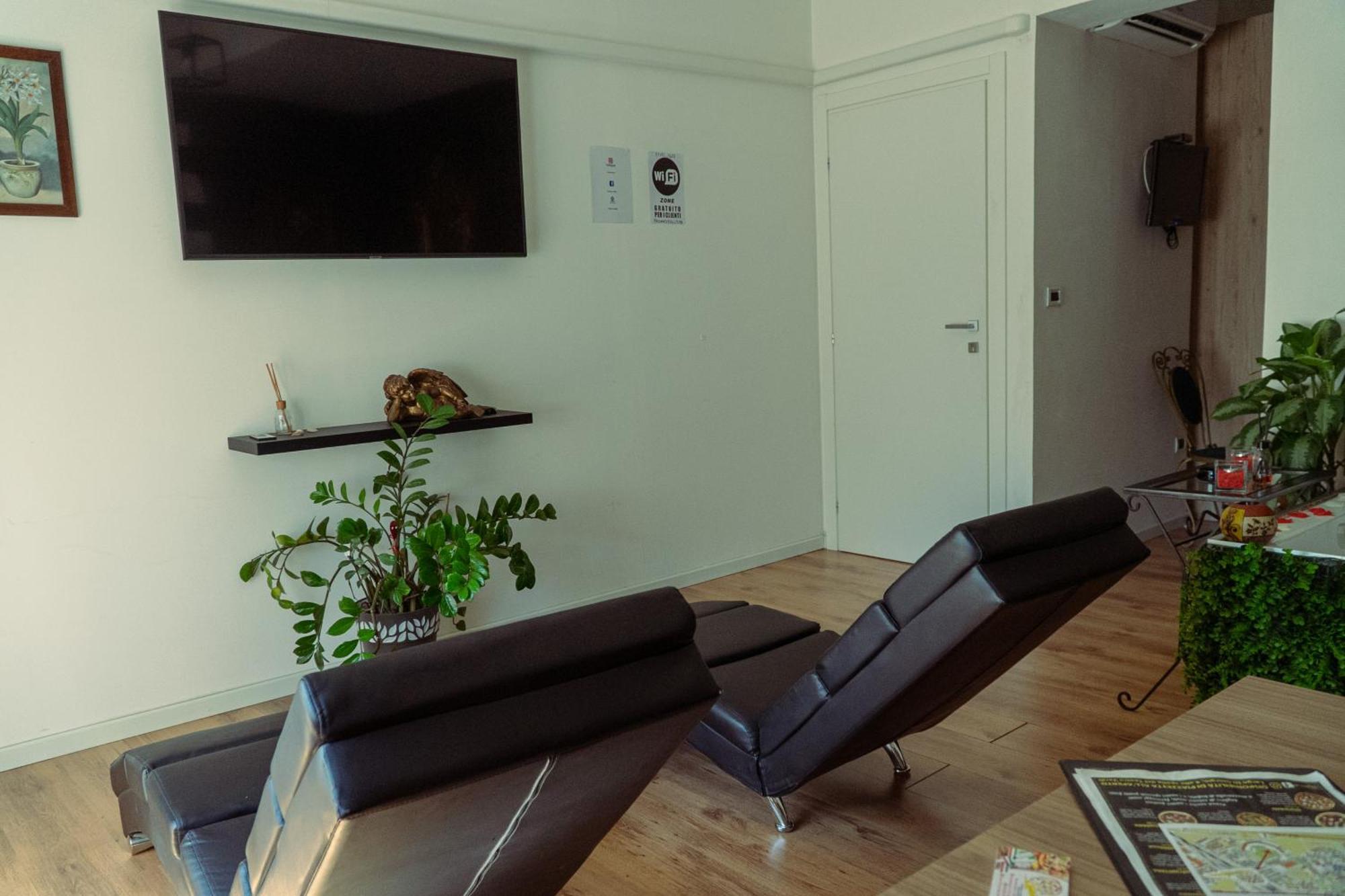 Palmina'S Apartments Brindisi Luaran gambar